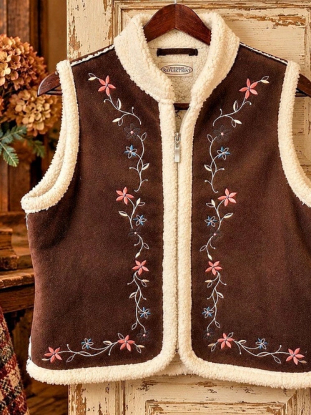 Northern Reflections L Dark Brown Embroidered Cottagecore Sherpa Vest PTP 22
